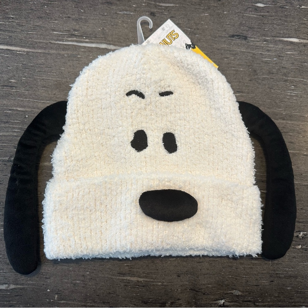 Snoopy Beanie (Adult) NWT